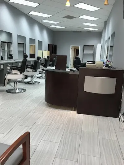 Tysons II Barber