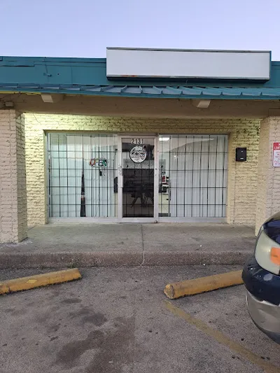 Grand Master Cutz Barber Shop