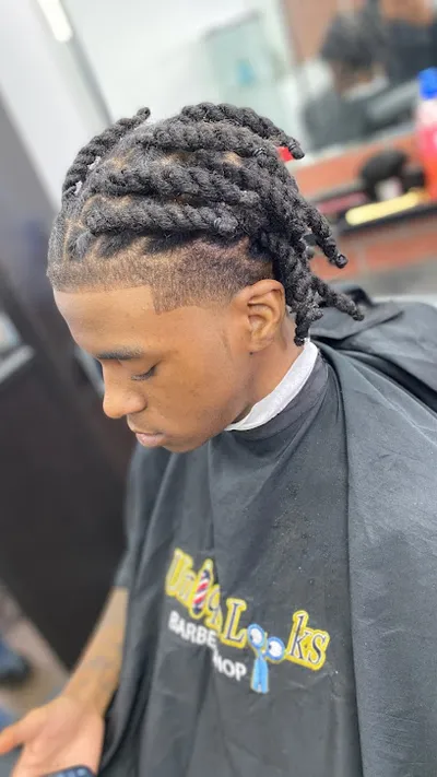 Unique looks barber shop 2