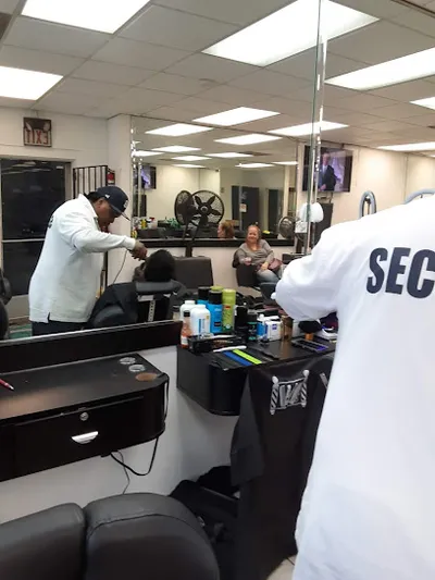 Serenity Beauty And Barber
