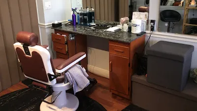 Hot Heads Barber Shop