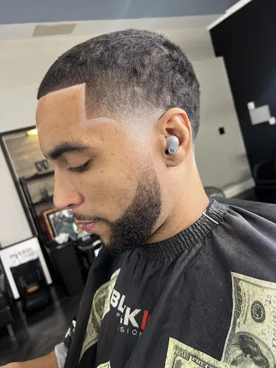 Se7en Da Barber