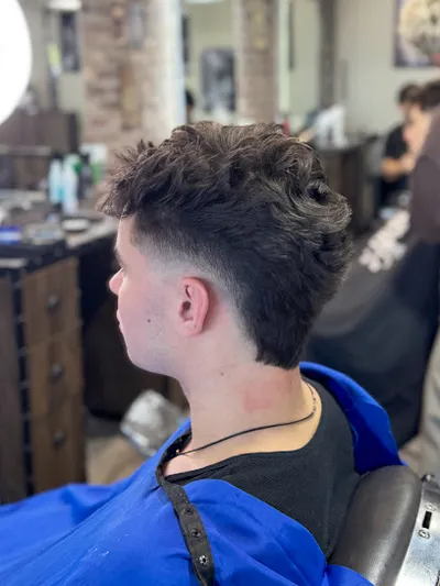 Miami Cut & Style Salon & Barbershop