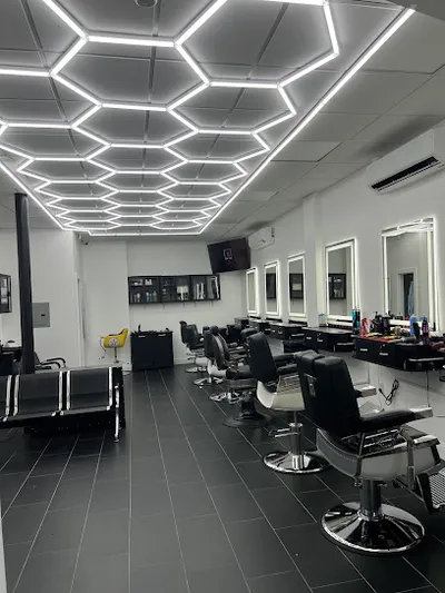 Unique, Barbershop