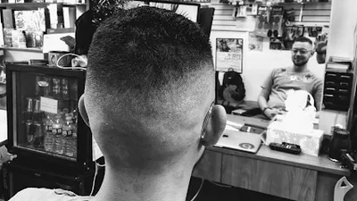 Leo's Barbershop