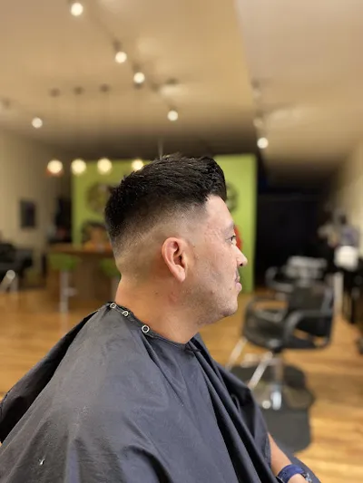 Dominique Barber Shop Unisex salon