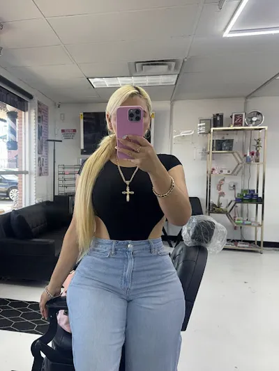 Liz barber & salon
