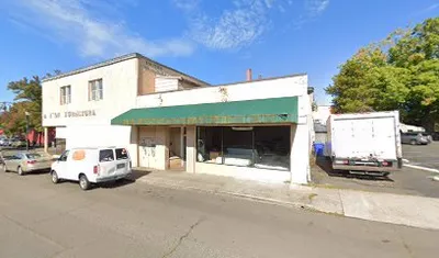 Joes the vanishing American barber shop