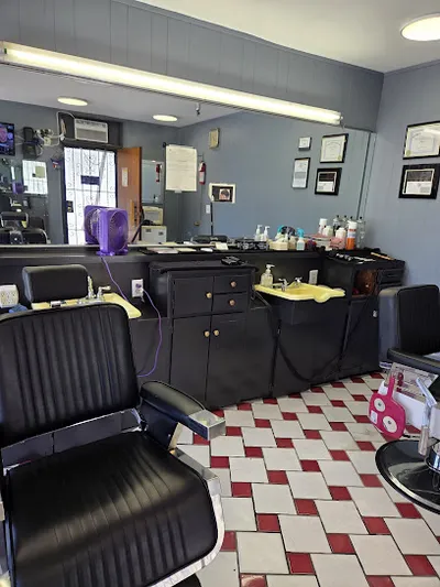 Lloyd's Barber Shop