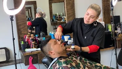 N G Barbershop Salon