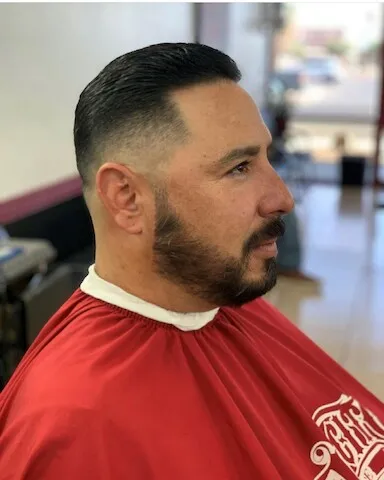 Reggie's T-Town Barber Shop