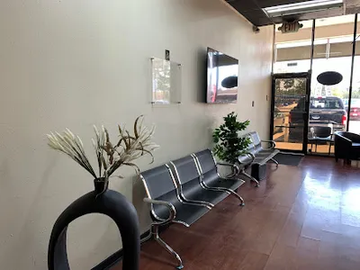 In-Line Barber Lounge