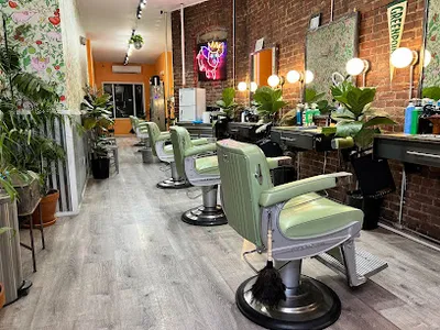 Otis & Finn Barbershop