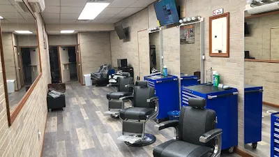 BIGG MIKE’S BARBERSHOP