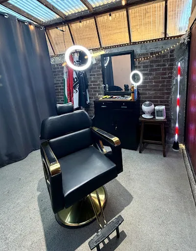 Zendejas Barber Studio