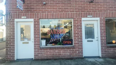 Sirena & Rudy's Barber Shop