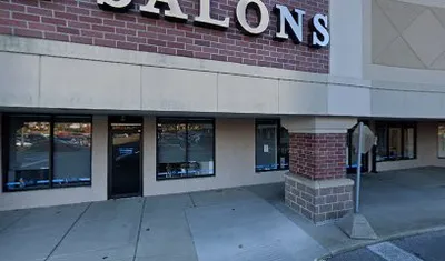Bob The Barber @ SOLA SALONS