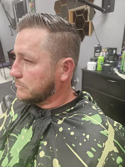 Capitana Barber