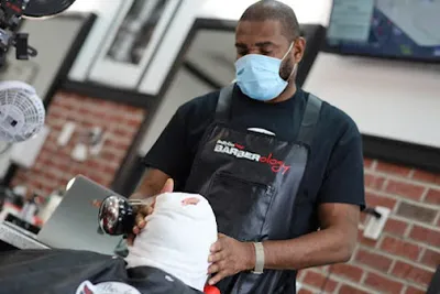 Eddie Blendz (Barber & Skin Care Specialist)