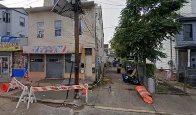 Supreme Barbershop