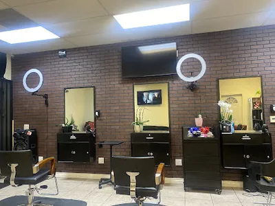 Mary’s Barber & Beauty Salon