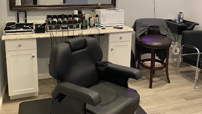 Steve the Barber Grooming