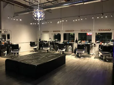 Persona barber Lounge