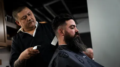 Throne Traditional Barbershop at The Pearl
