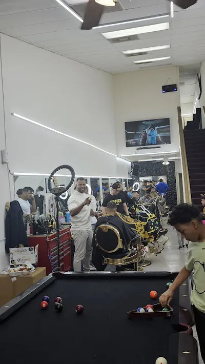 Omar Barbershop