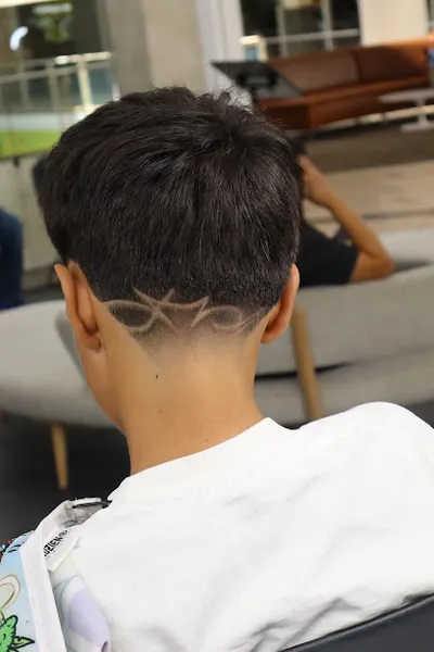 BLACK ROSE barbershop