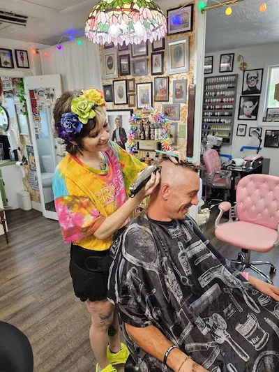 Em's Classic Barbershop