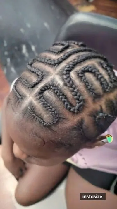 E & S SALON BARBERSHOP LLC