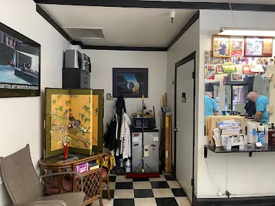Ruben’s Barbershop