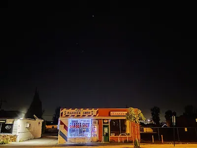Family's Barber Shop