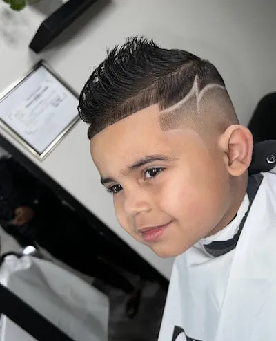 LUXURIOUS BARBERSHOP