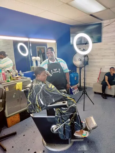The Ave Barber Lounge