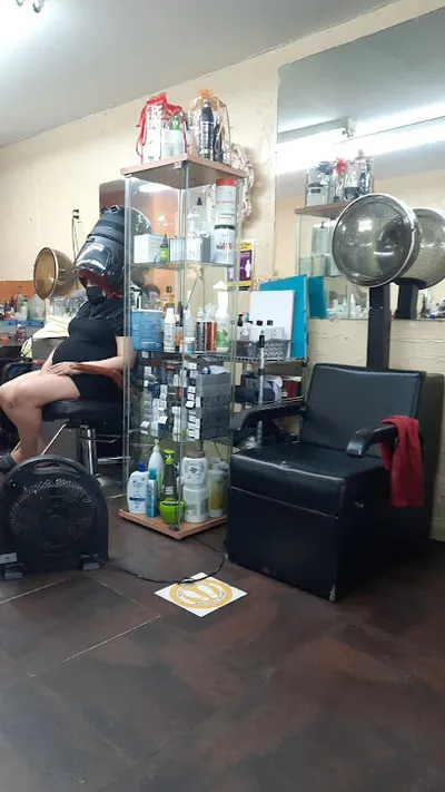 Maria's Barber Shop
