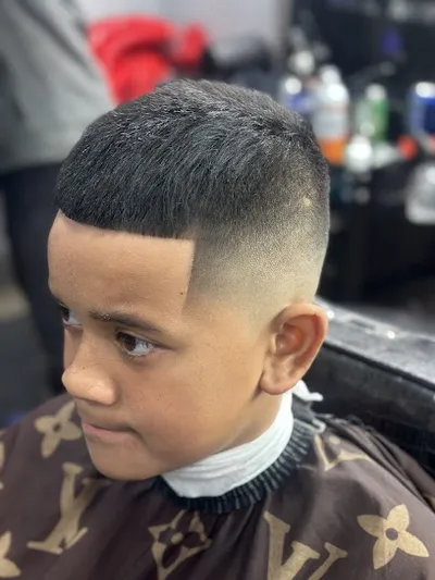 Compton Beauty and barber shop
