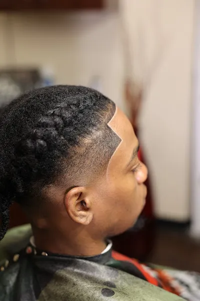 Trell's Celebrity Empire BARBERSHOP