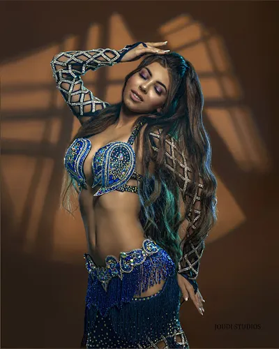 Meriem Pahlavi Belly Dancer