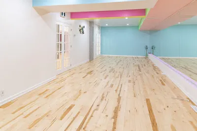 Dance Avenue