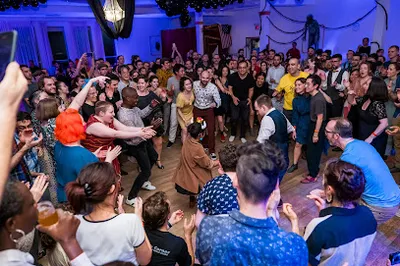 Communauté Cat's Corner - École de danse Swing, Blues & Tap