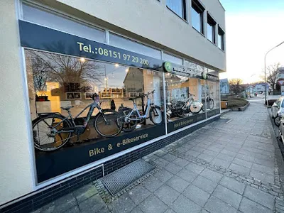 Bergfrei - Fahrräder, eBikes, eScooter & Verleih