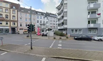 Ursula Prass Sportartikel und Literatur