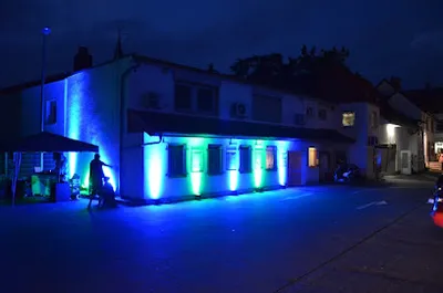 Shokes GmbH - moving electric pedelec, e-bike, bike