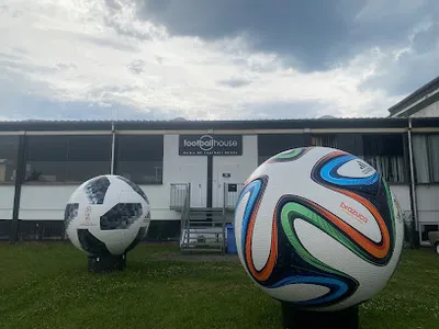 Sportiger.de - footballhouse - Fußballtrikots aus der ganzen Welt