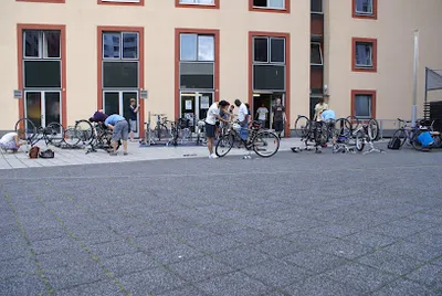 Rad i.O. (Fahrrad-Selbsthilfe-Werkstatt)