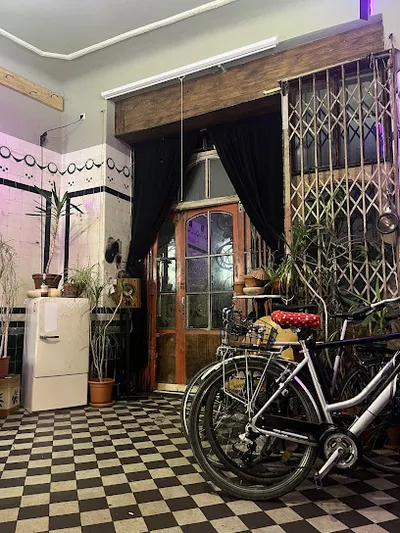 MALTE YAMAMOTO (bicycle repair shop)