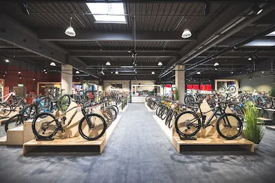 CUBE Store Halle @ Radwelt.store
