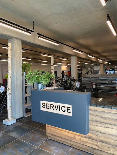 bikeshop2000 - Fahrradgeschäft für eBikes - eScooter - eGravelbikes - eCargo